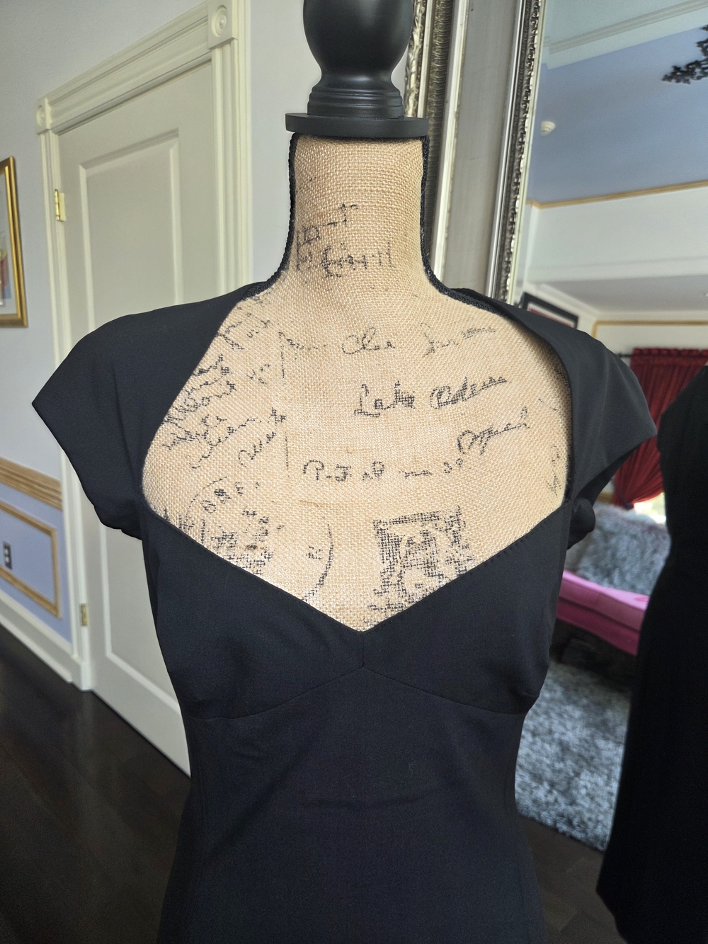 Vtg. Moschino Black Sweetheart Midi Dress 10 - Picture 3 of 6